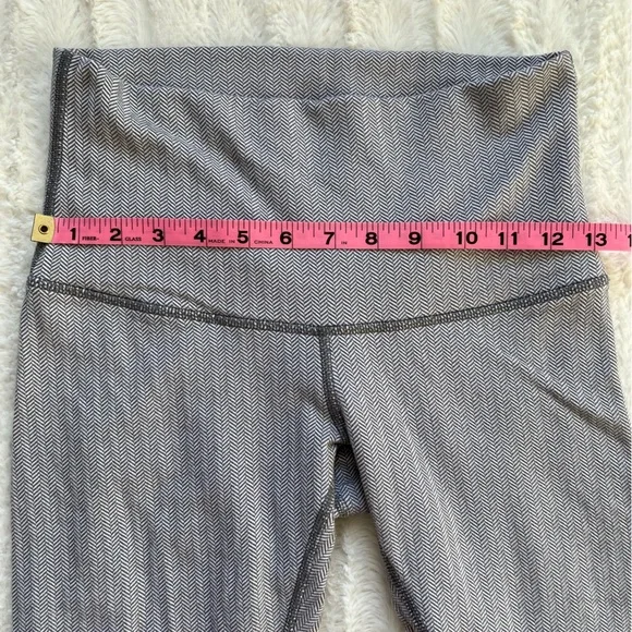 Lululemon Wunder Under Herringbone sz 6 - Picture 2 of 8